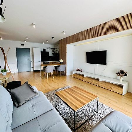 Kharisma Apartment-Free Parking-Ultracentral Cluj-Napoca Exterior photo
